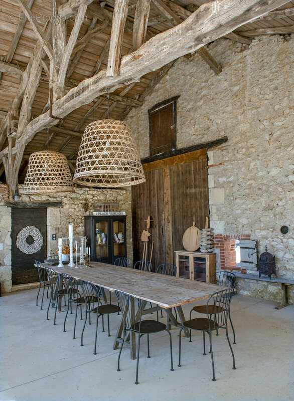 Maison à SAVIGNAC-SUR-LEYZE