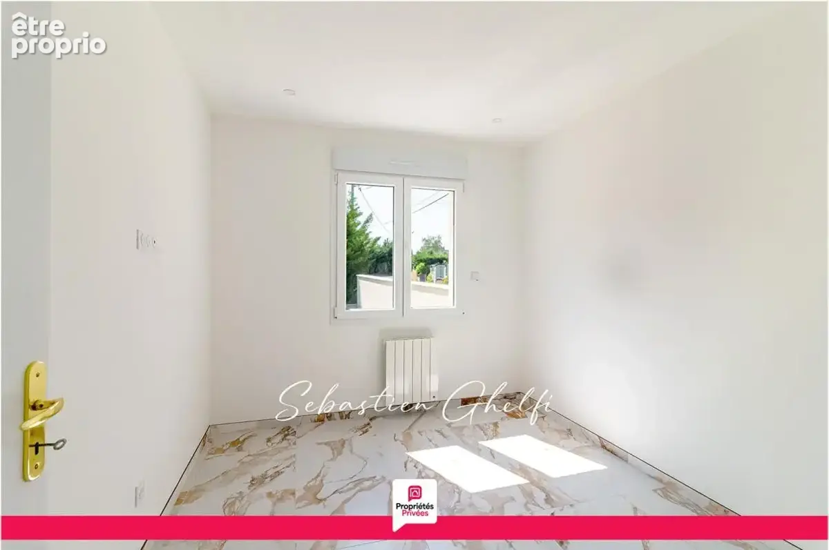 maison de plain-pied avec 3 chambres terrasse et terrain - photo 9