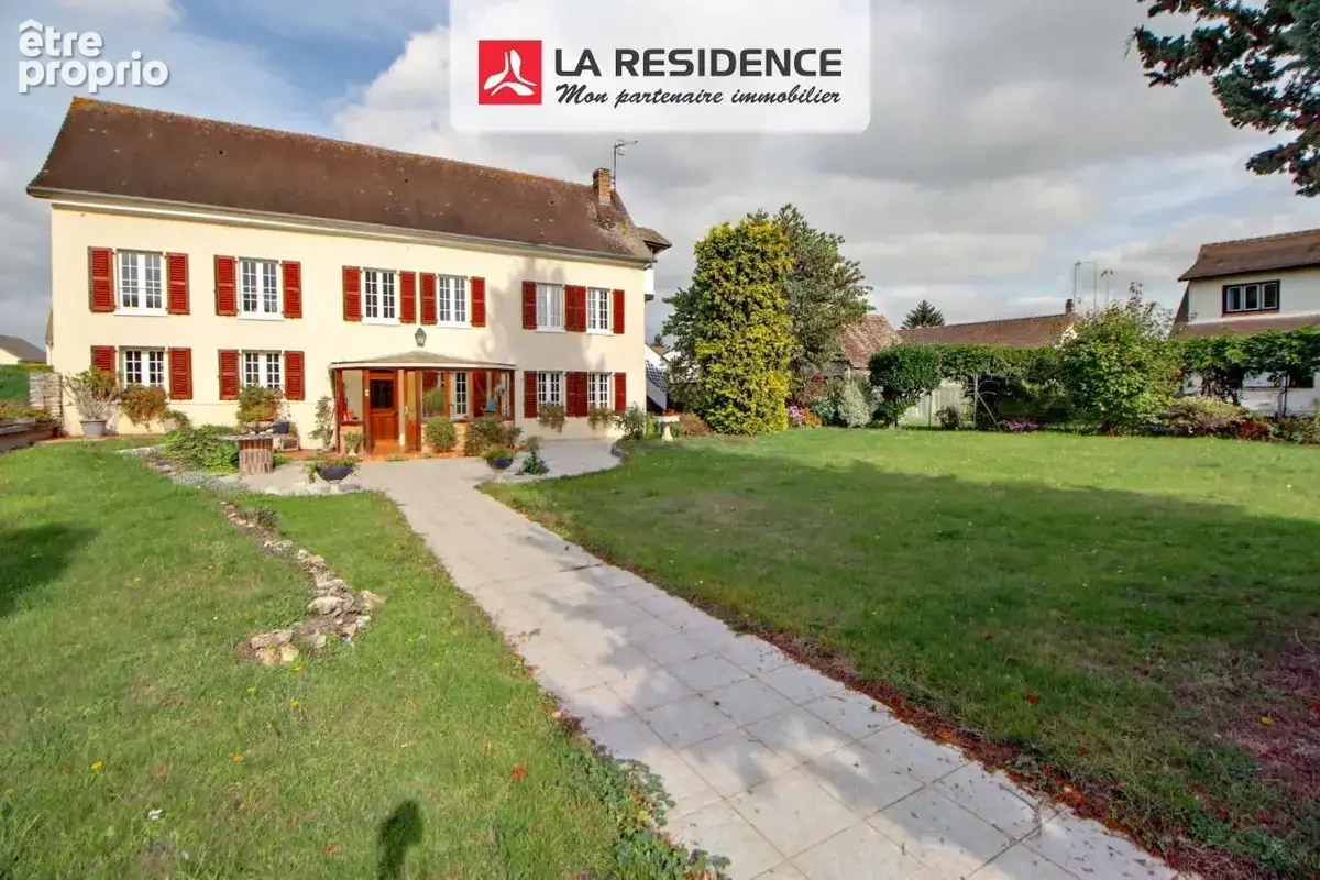 Maison à AUBEVOYE