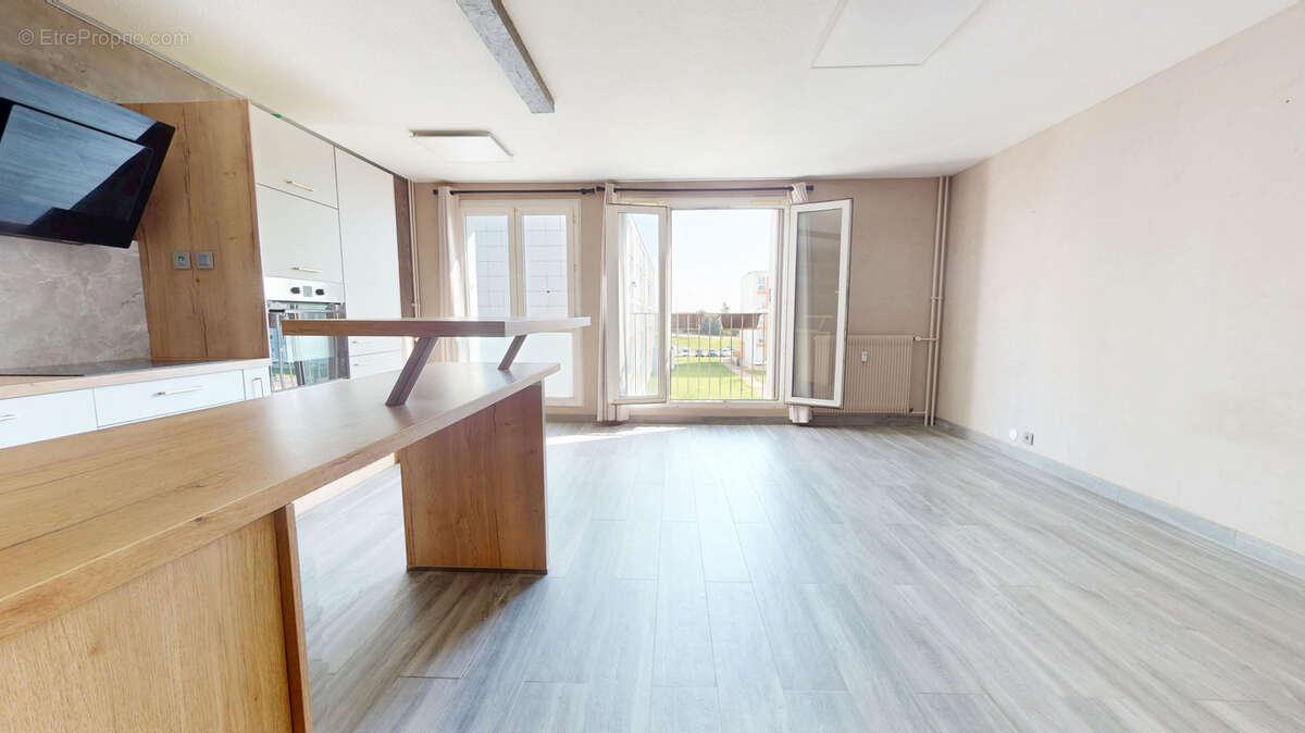 Appartement à LONGVIC