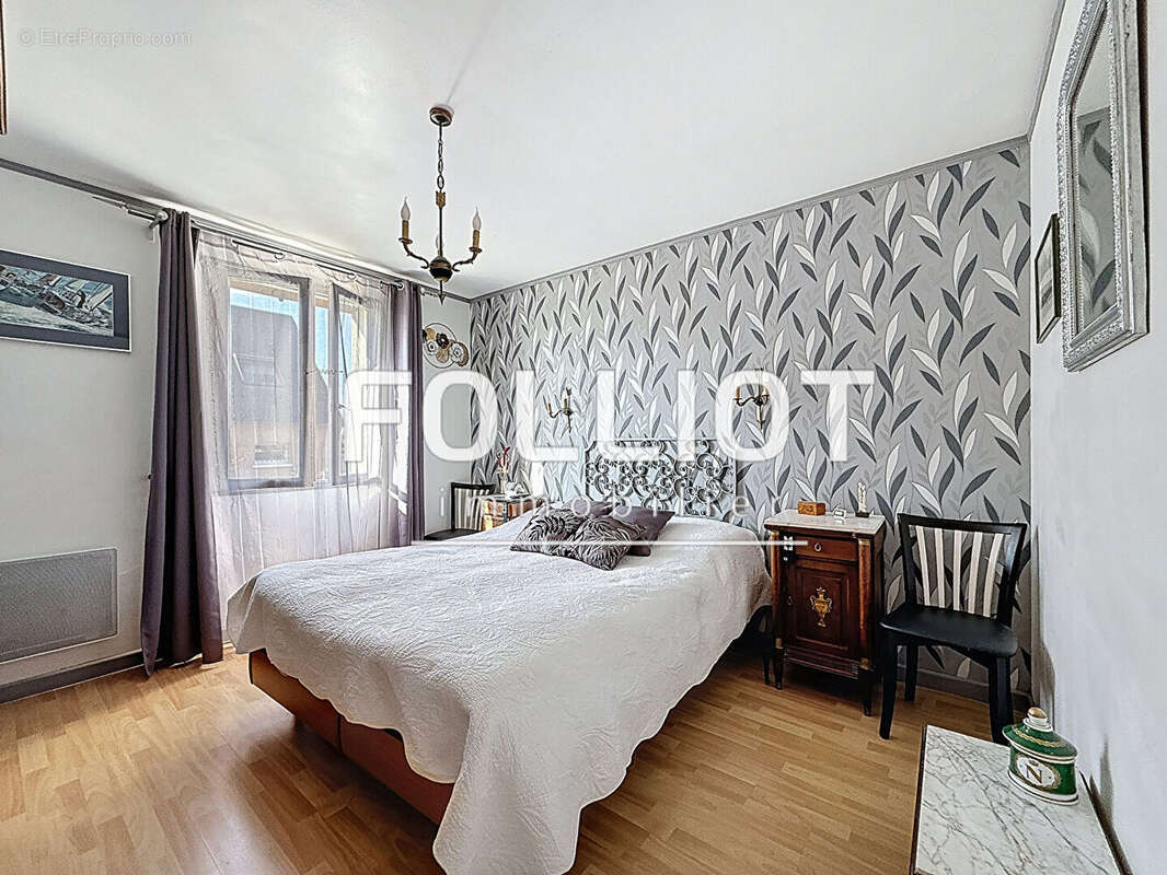 Maison à SAINT-PAIR-SUR-MER