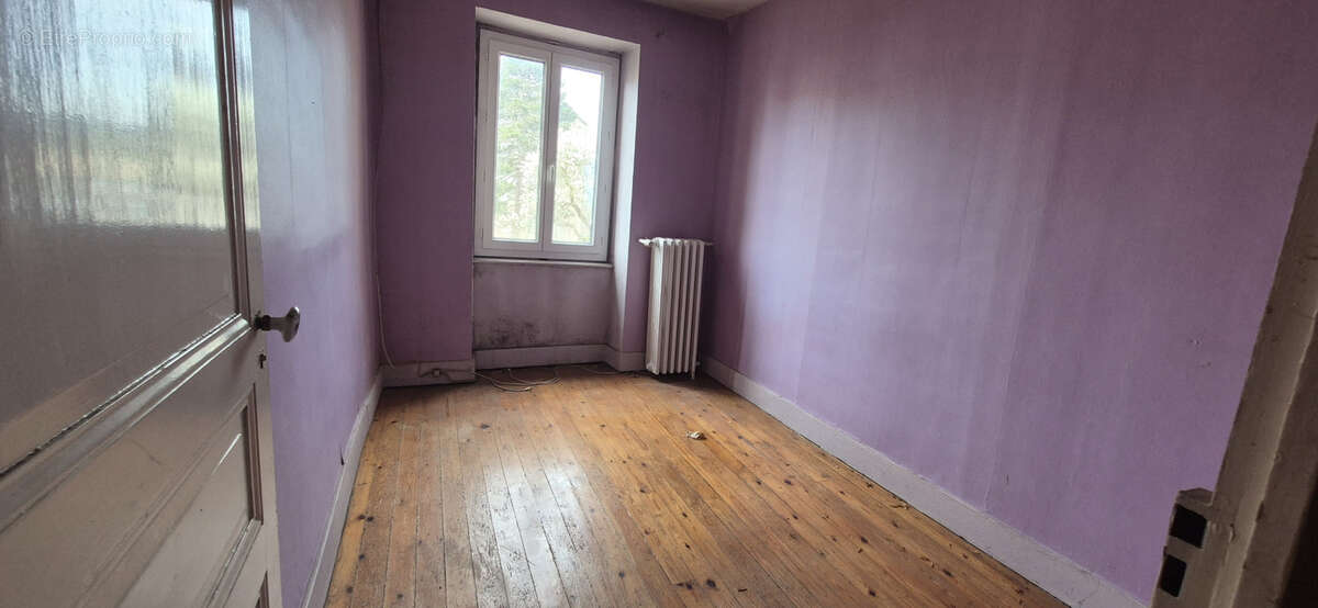 Maison à LA VERPILLIERE