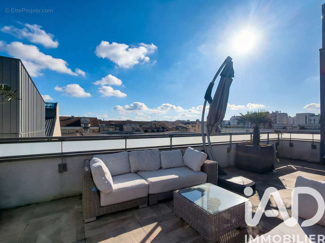 Photo 3 - Appartement à LYON-8E