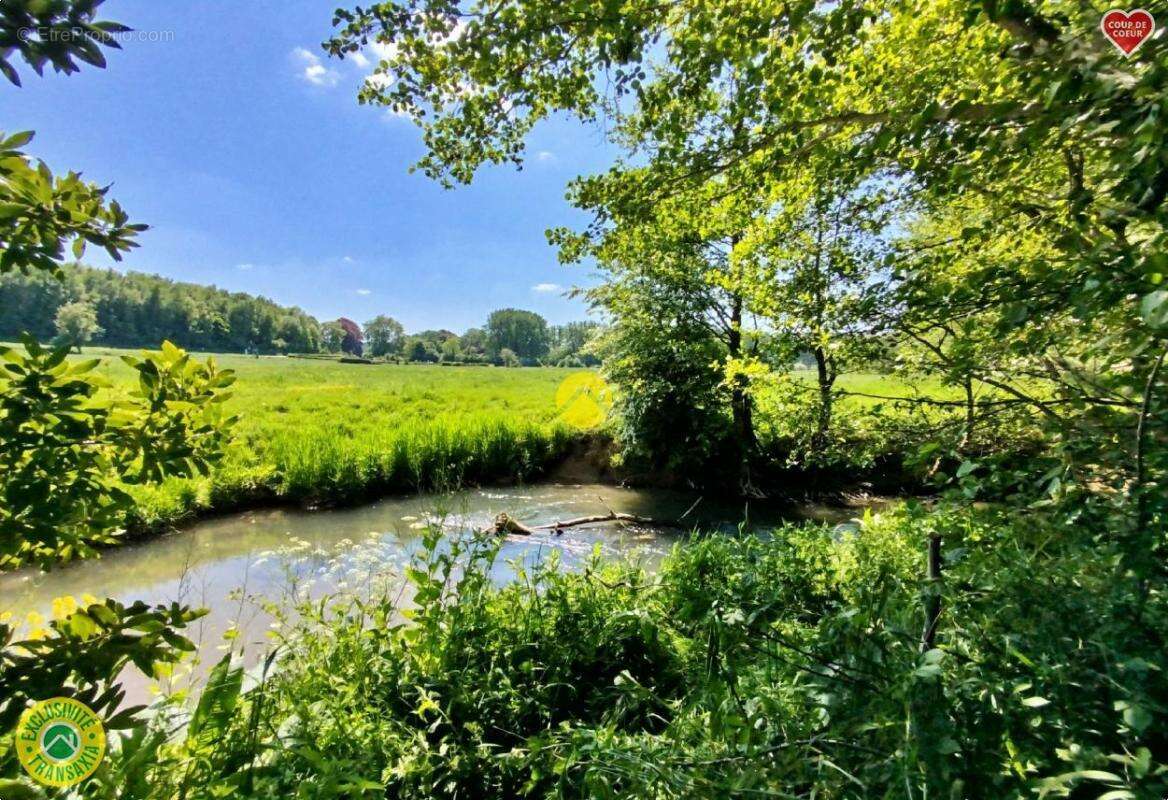 Maison à BEAURAINVILLE
