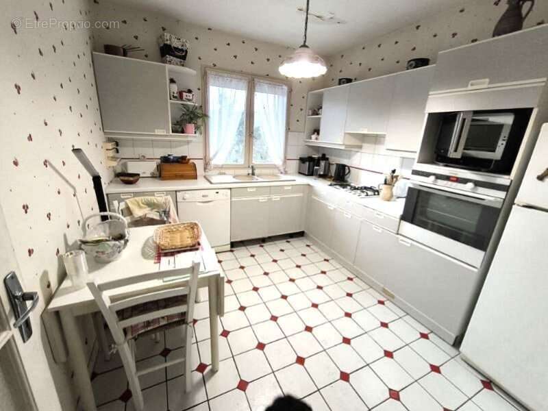 Maison à ESSOMES-SUR-MARNE