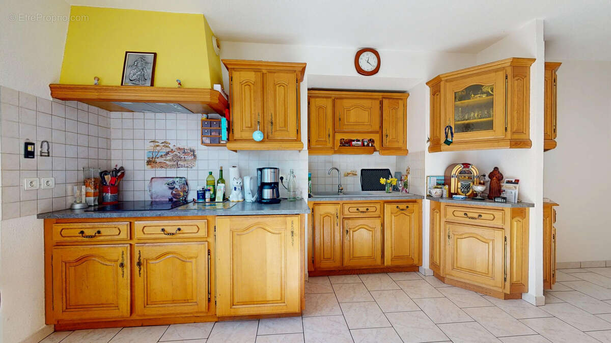 Appartement à HYEVRE-PAROISSE