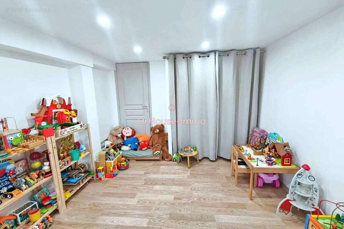 Maison 140 m² à Trois-Villes  - photo 26