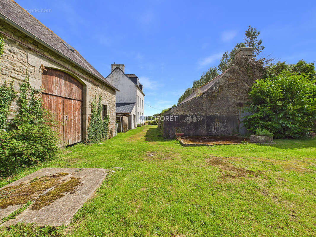 Maison Quemeneven 6 pièce(s) 130 m2 - photo 11