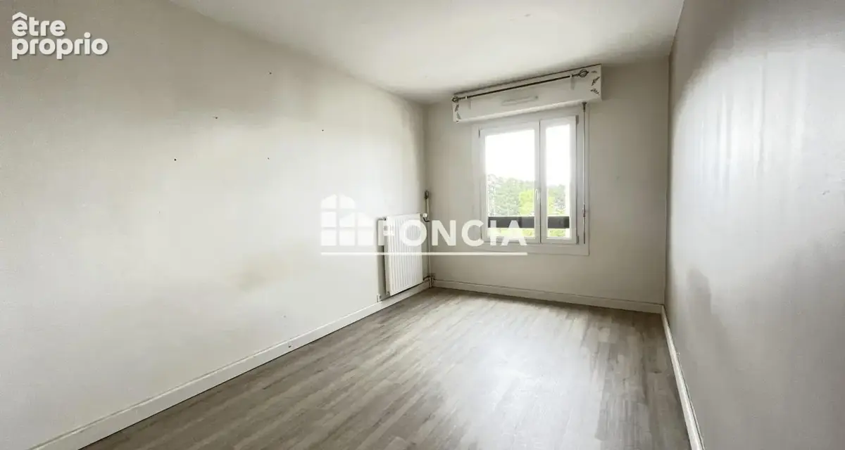 Saint-Herblain : véritable coup de coeur pour cet appartement T4/3 chambres entièrement rénové - photo 5