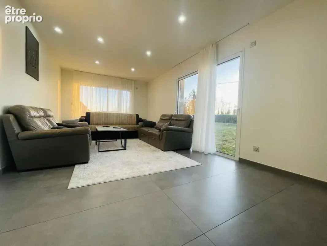 Maison 5 pièces 130 m² à vendre à Briord (01470) - photo 8