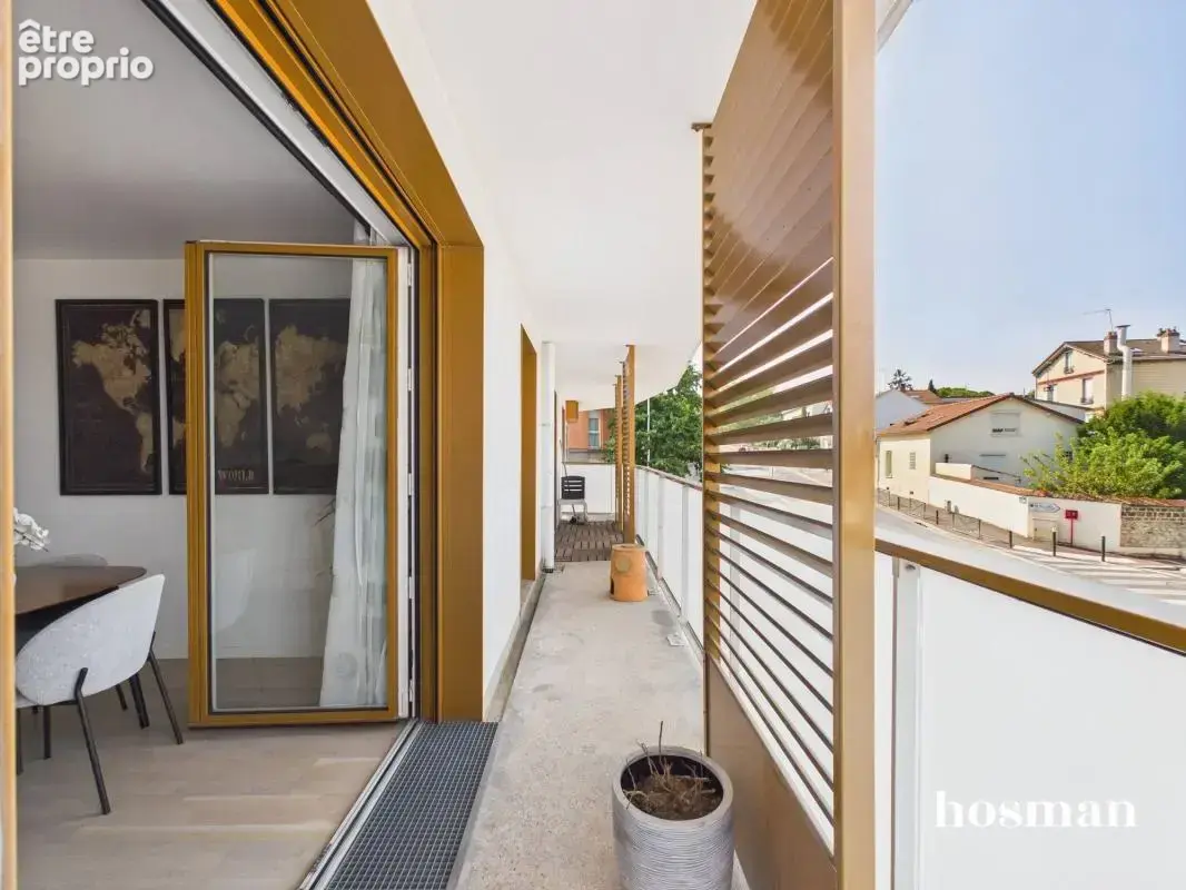 NANTERRE - RUE PAUL VAILLANT-COUTURIER - Appartement 4 pièces avec balcon et parking - photo 5