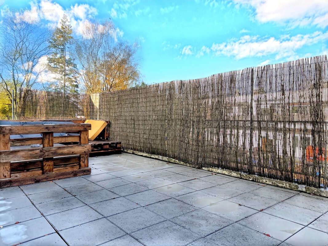 Appartement à ACHICOURT