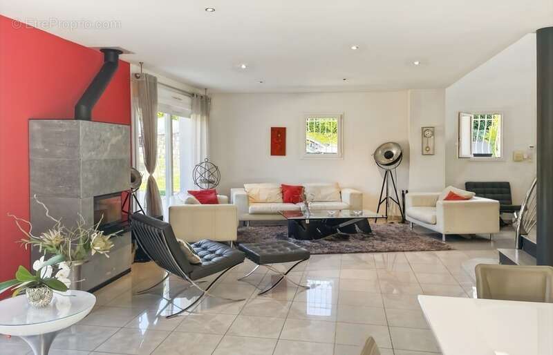 Maison à VEIGY-FONCENEX