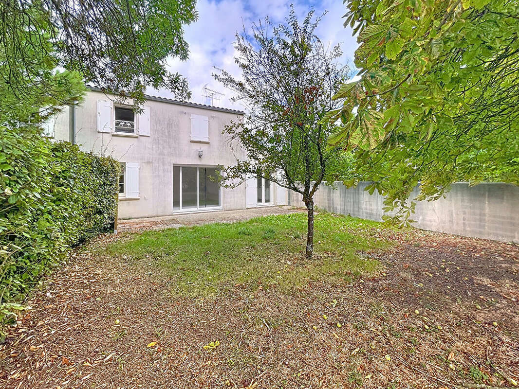 Maison à SAINT-XANDRE