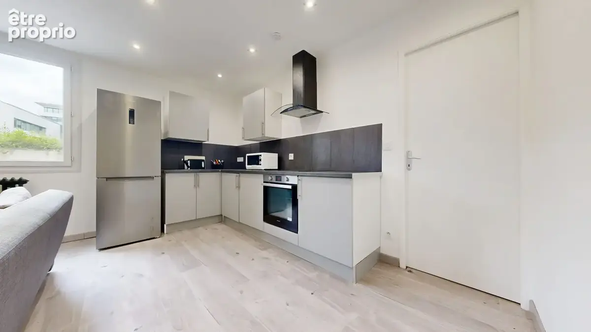 Appartement 4 pièces 71 m² à vendre à Villeurbanne (69100) - photo 4