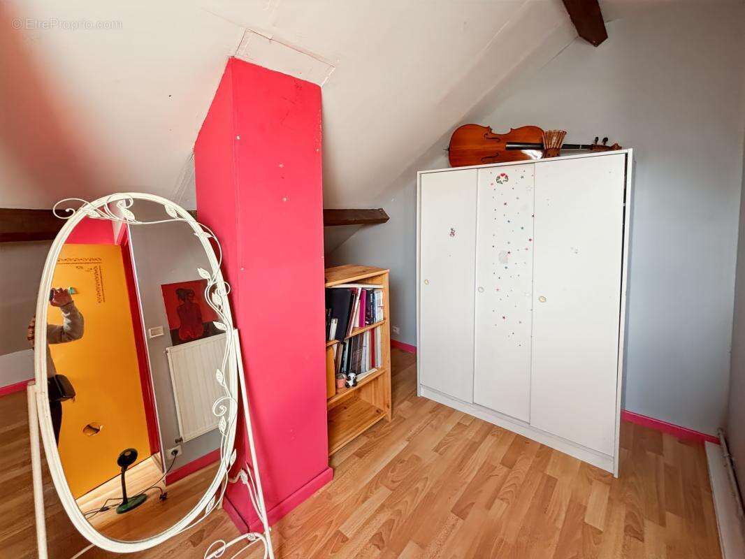 Maison à VILLECONIN