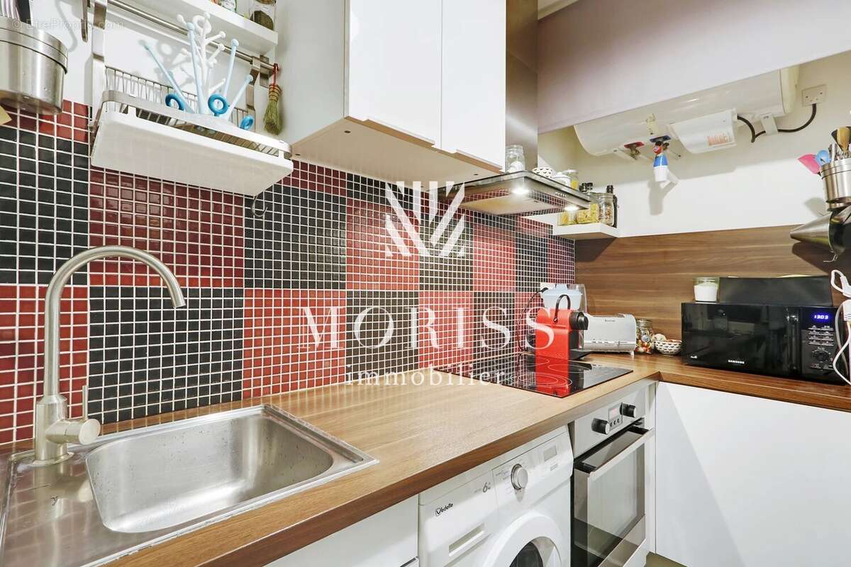 Appartement à PARIS-11E