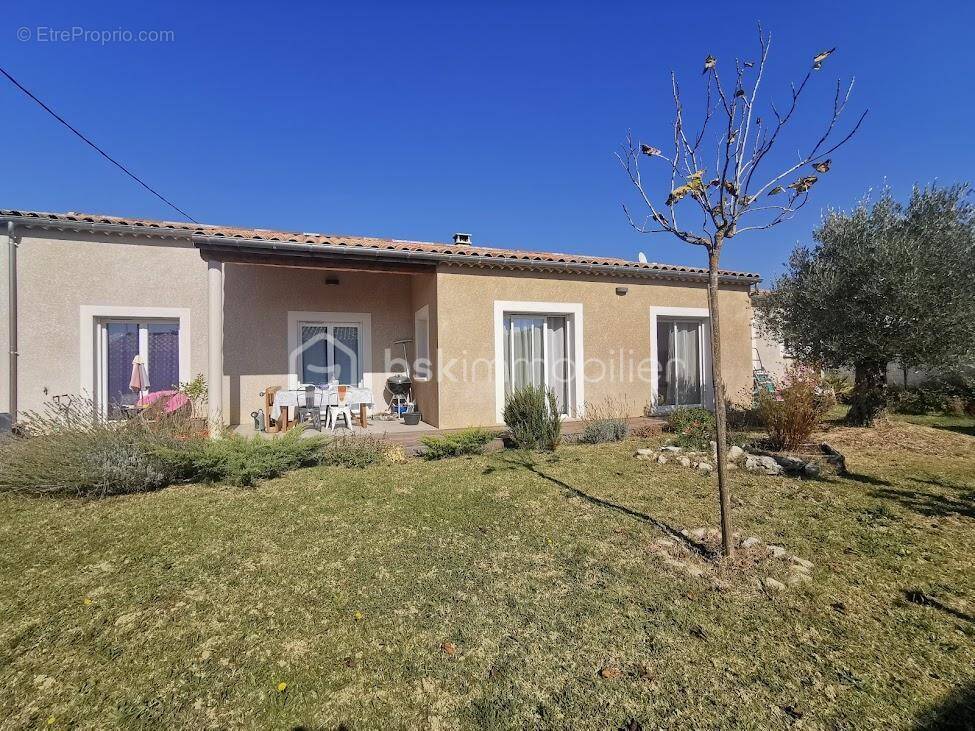 Maison à VALLON-PONT-D'ARC