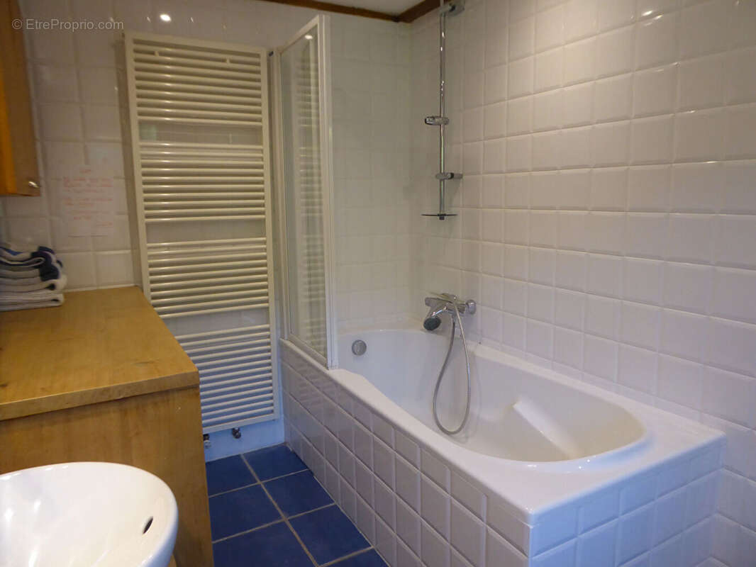 Maison à PONT-L&#039;EVEQUE