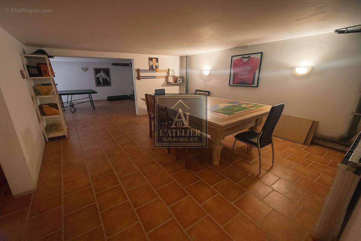Maison à SOLLIES-TOUCAS