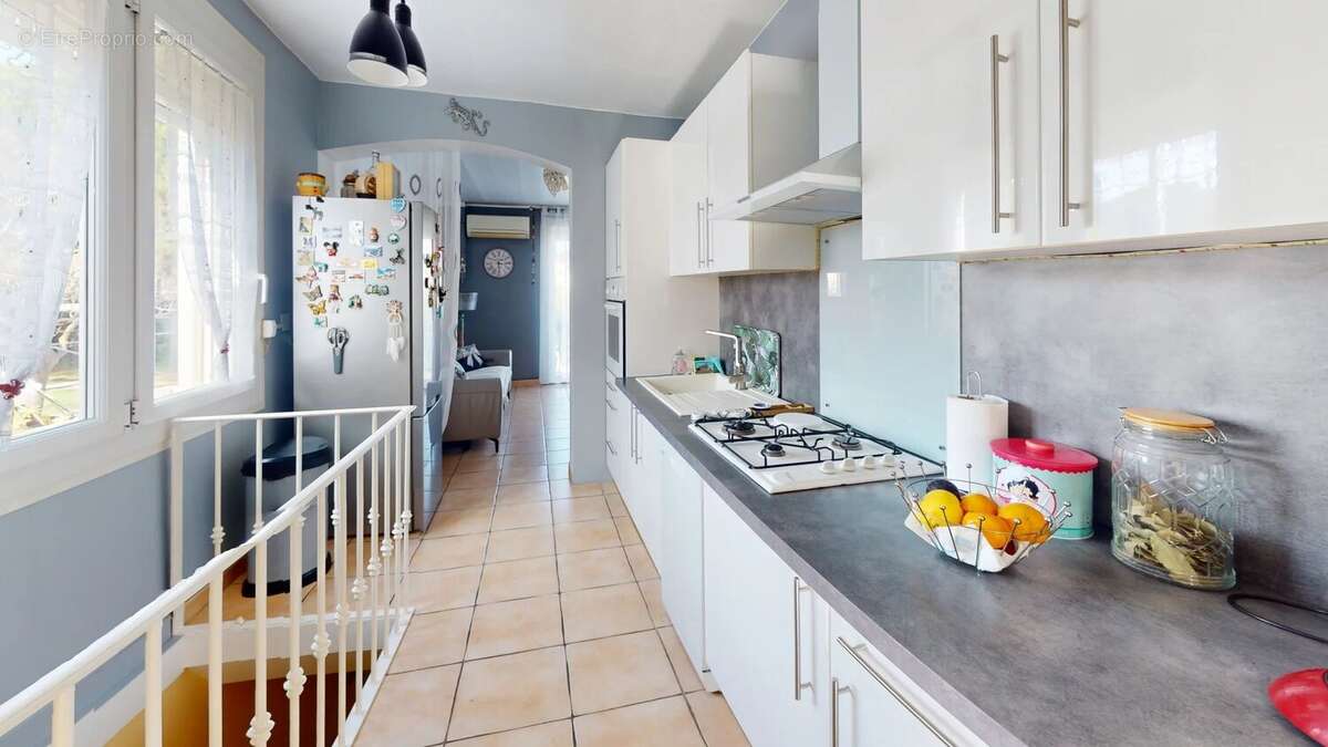 Maison à PORT-DE-BOUC