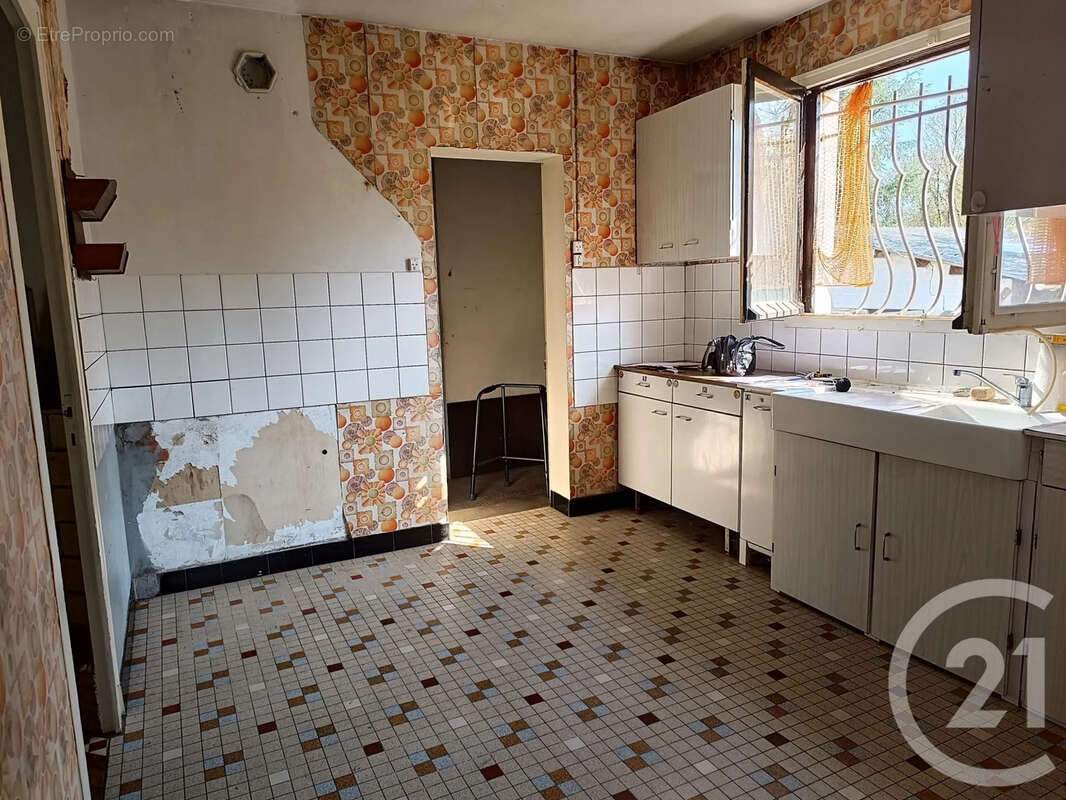 Maison 87 m² à Saint-Martin-D'ary  - photo 2