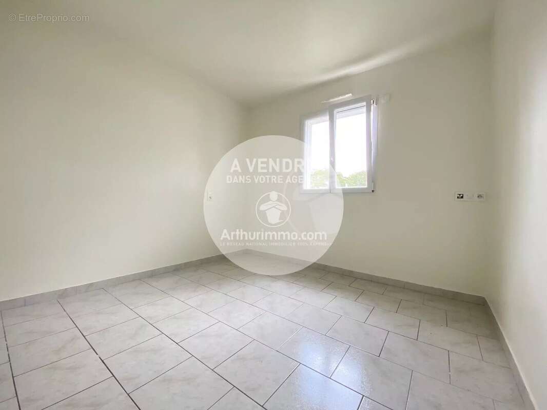 Quartier résidentiel, plain-pied à 500 m du centre bourg - photo 7