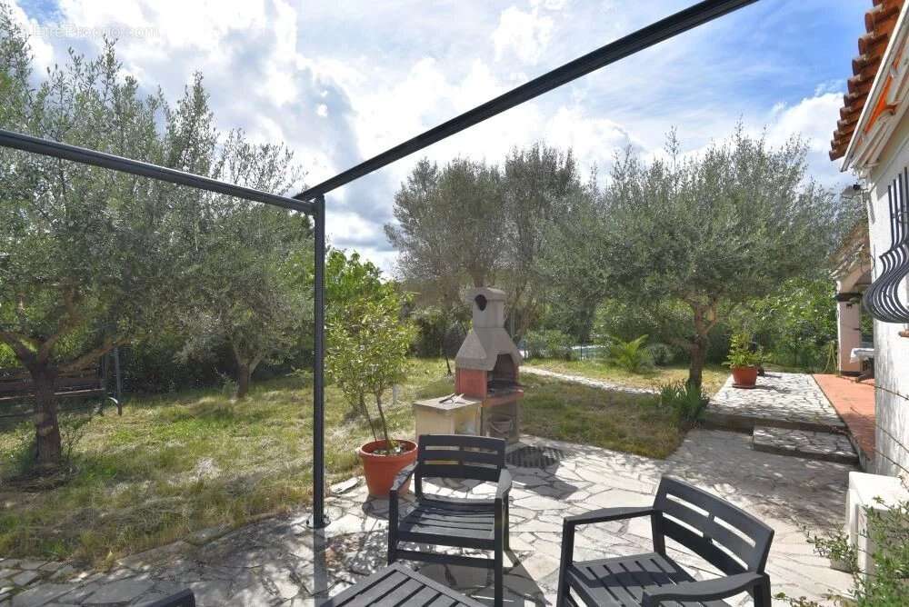 Maison à SAINT-PAUL-EN-FORET