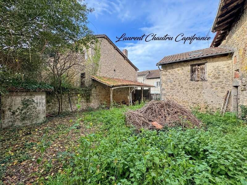 Maison à SAINT-MATHIEU