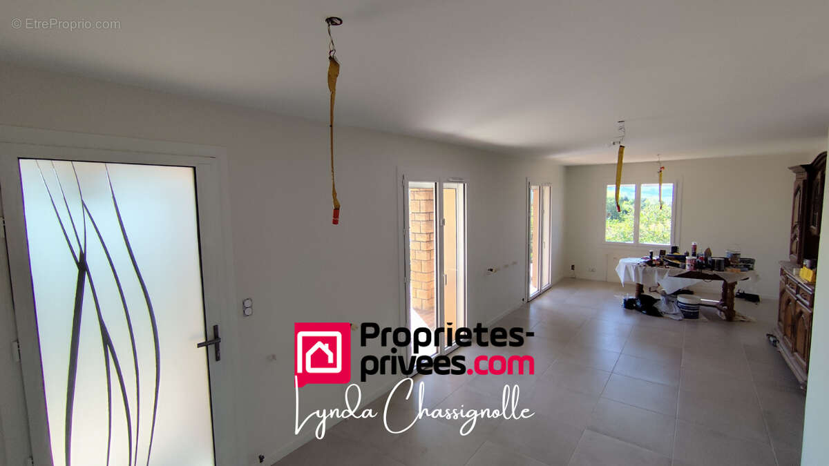 Maison à SAINT-SYMPHORIEN-DE-LAY