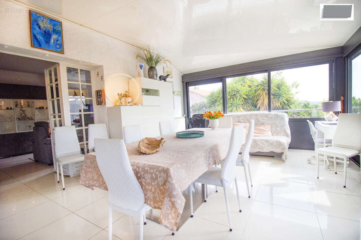 Maison à SAINT-MANDRIER-SUR-MER