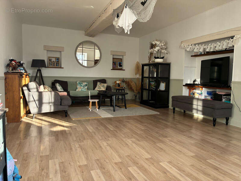 LE THOULT TROSNAY (51) à vendre superbe corps de ferme restauré sur un terrain clos de plus de 8600 m2 avec étang - photo 25