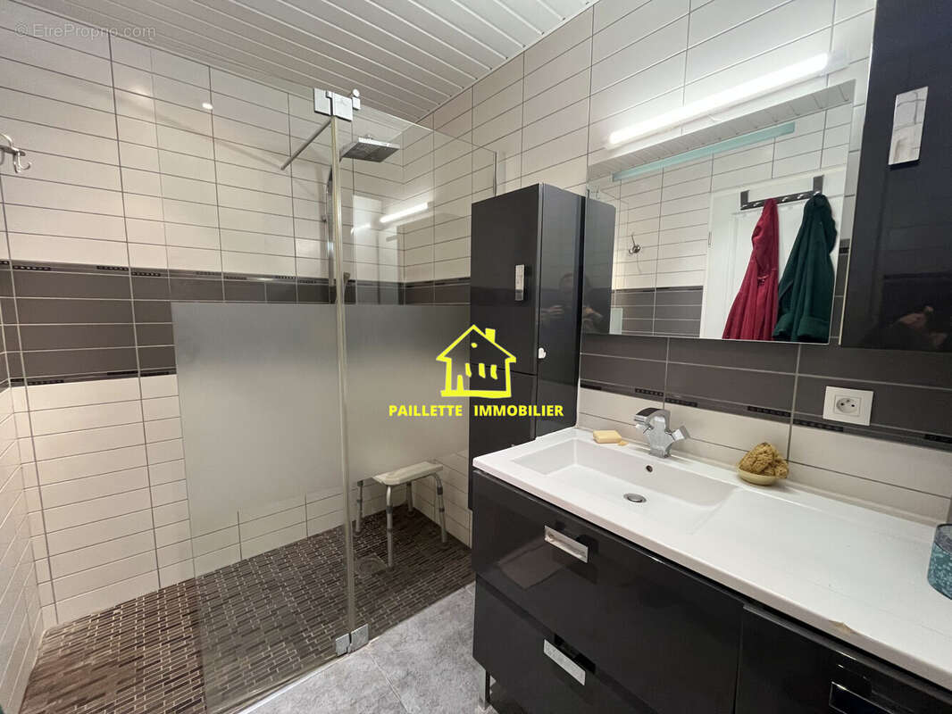 Appartement à SAINT-ROMAIN-DE-COLBOSC