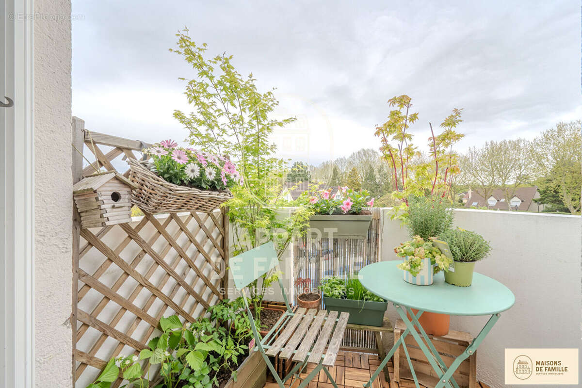 Appartement à SAINT-NOM-LA-BRETECHE