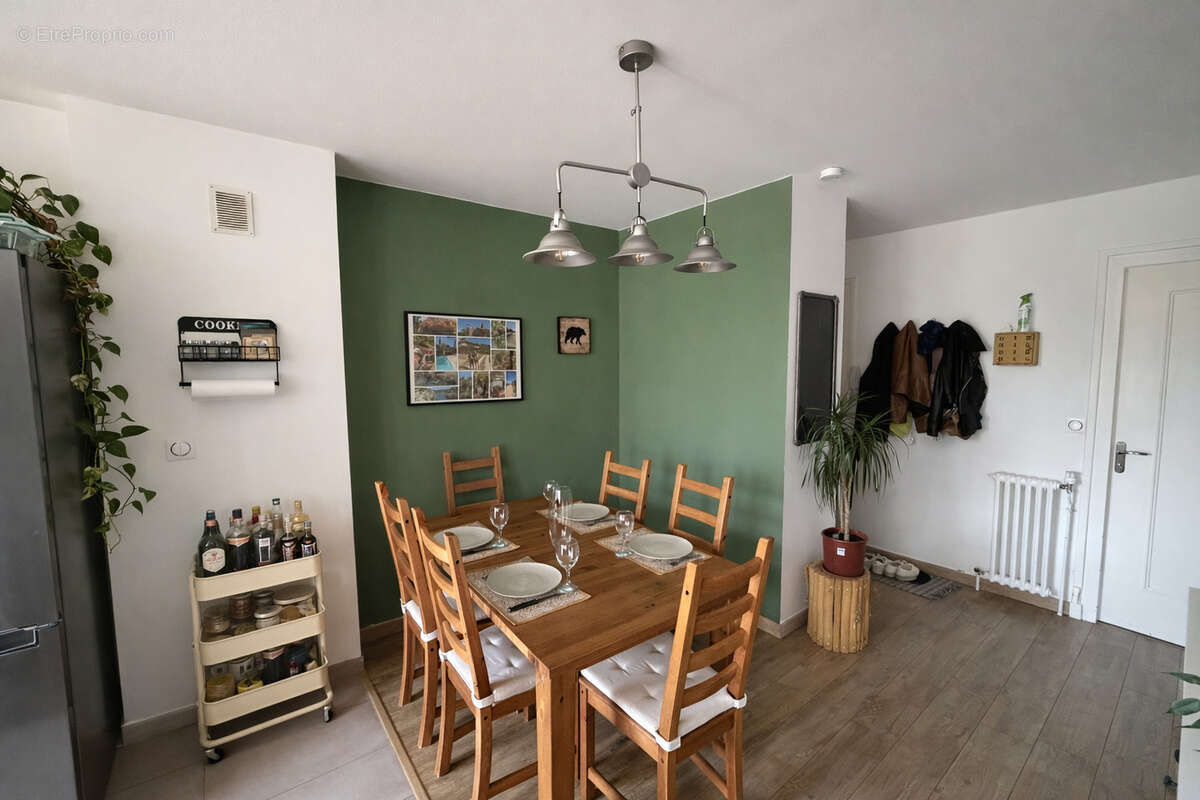 Appartement à SAINT-ETIENNE