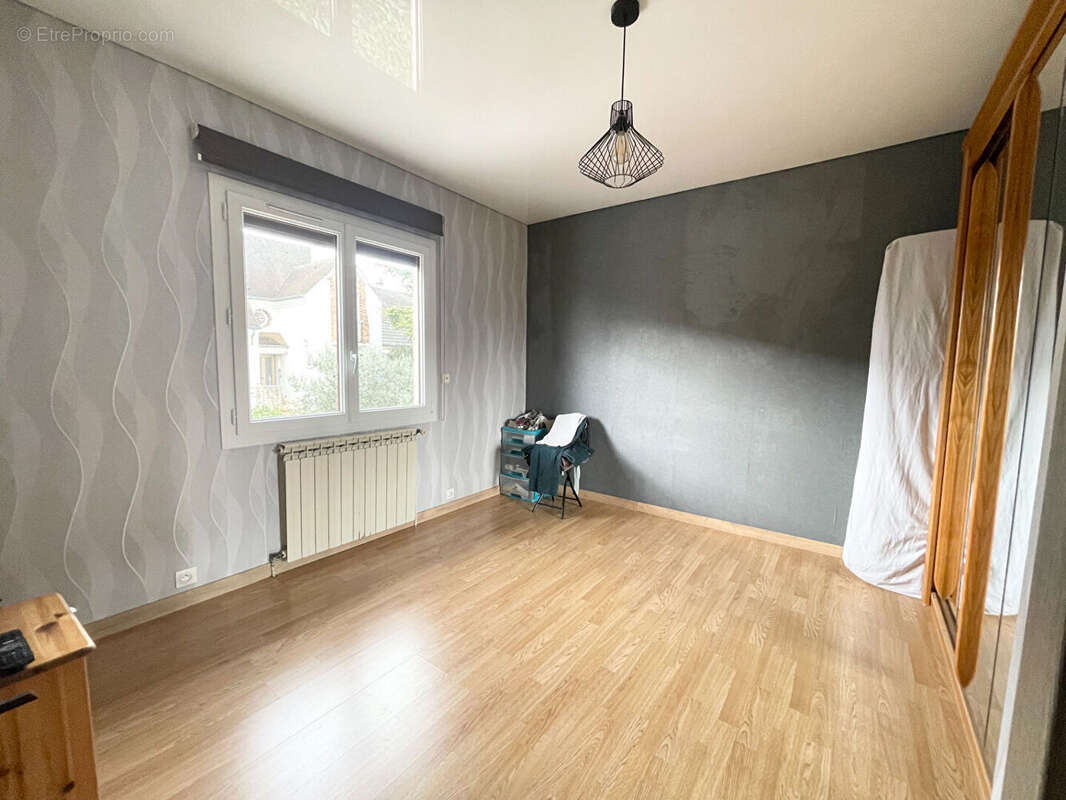 Maison à SARTROUVILLE