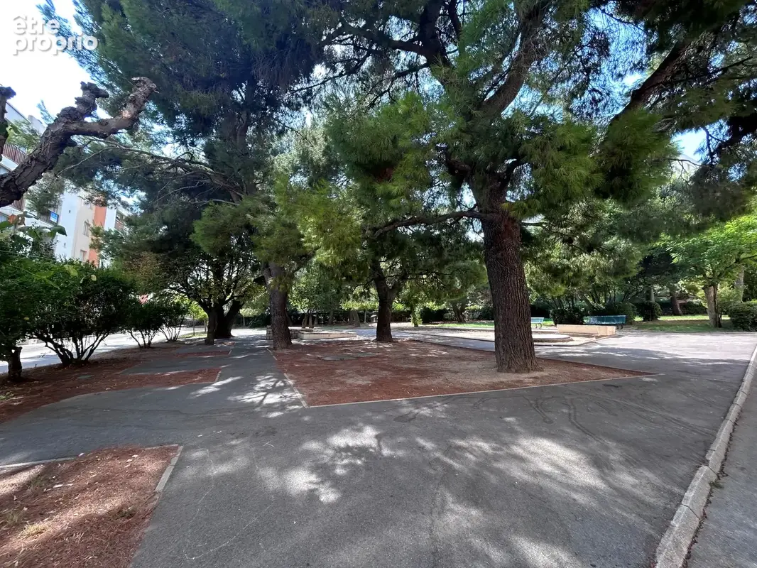 T3 rdc parking le parc des roses - 67 avenue de la rose 13013 marseille - photo 6