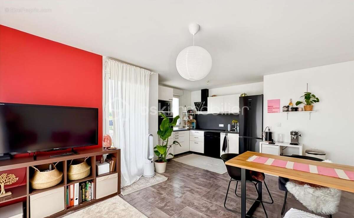 Appartement 57 m² à Eragny  - photo 4