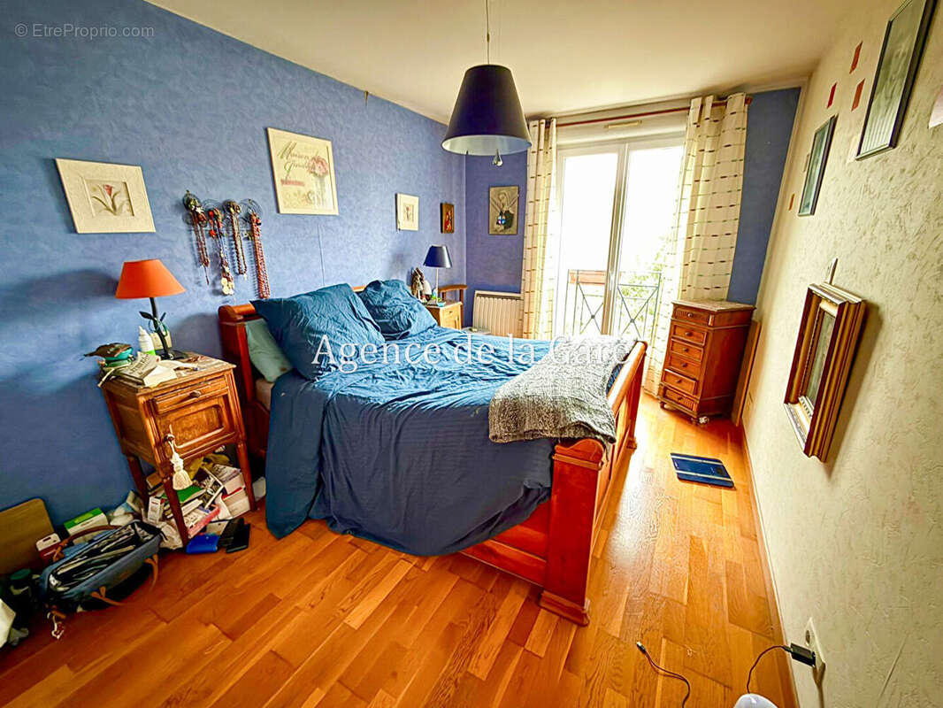 Maison à SARTROUVILLE