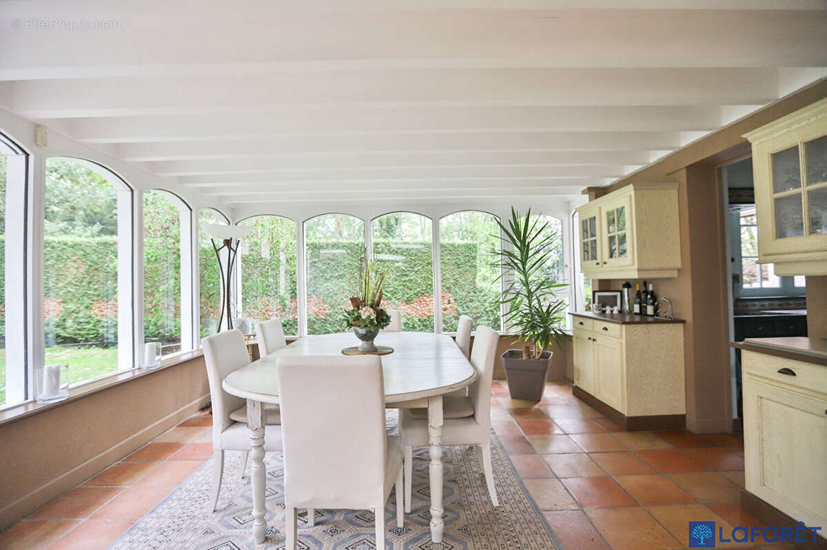 Maison à JOUARS-PONTCHARTRAIN