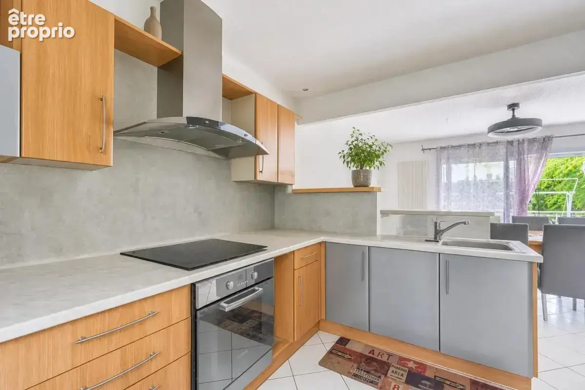 Maison de 7 pièces de 240 m² à Choisy-le-Roi - photo 7