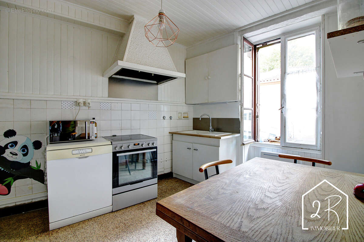 Maison à SAINT-SYMPHORIEN-D&#039;OZON