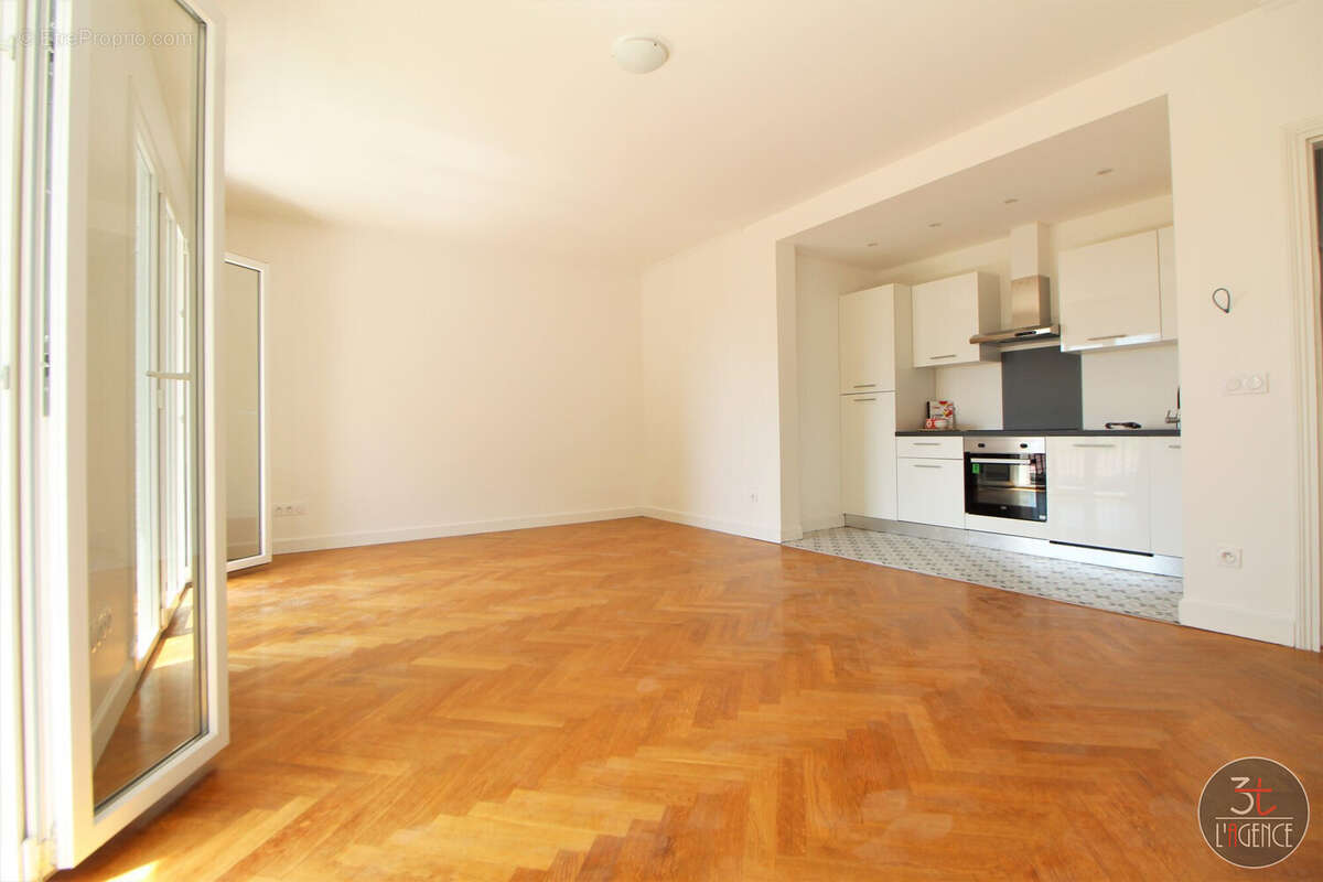 Appartement à FONTENAY-SOUS-BOIS