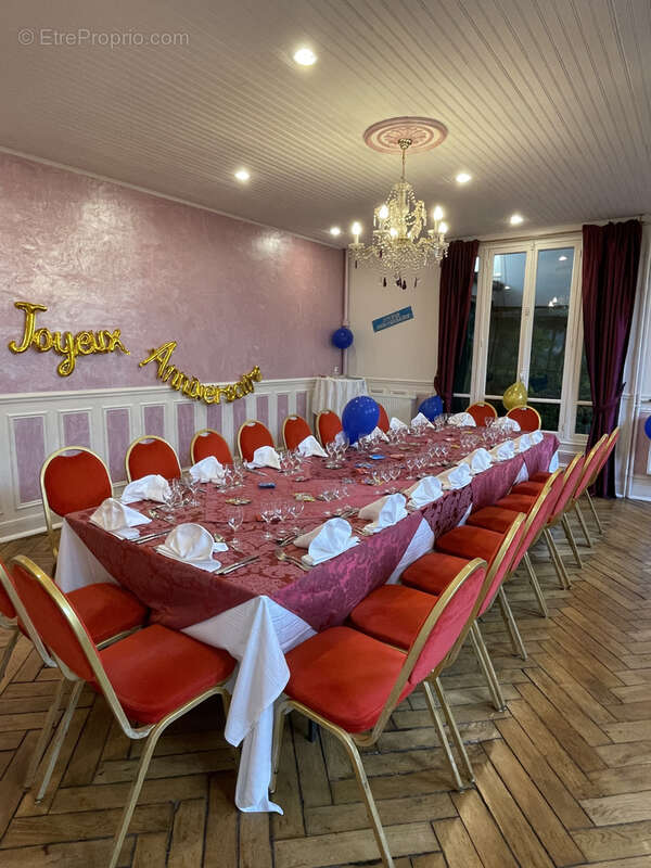 Commerce à MAISONS-ALFORT