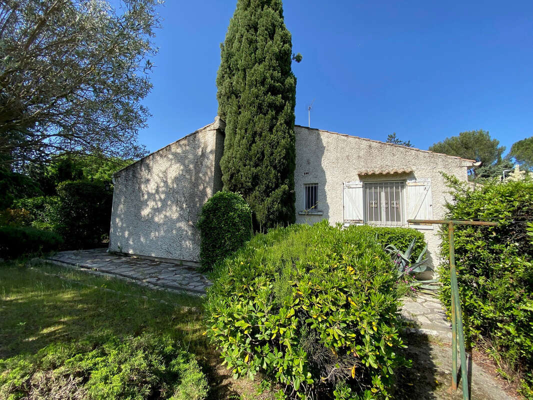 Maison à NIMES