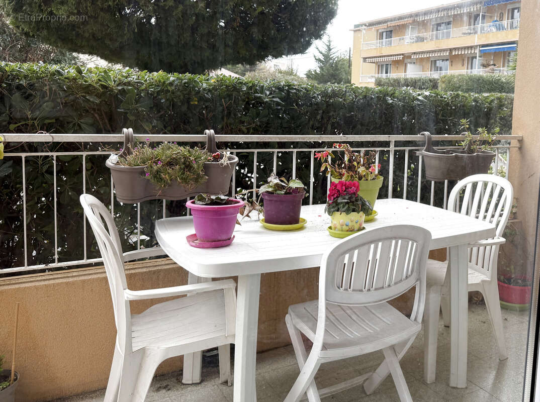 Appartement à SIX-FOURS-LES-PLAGES