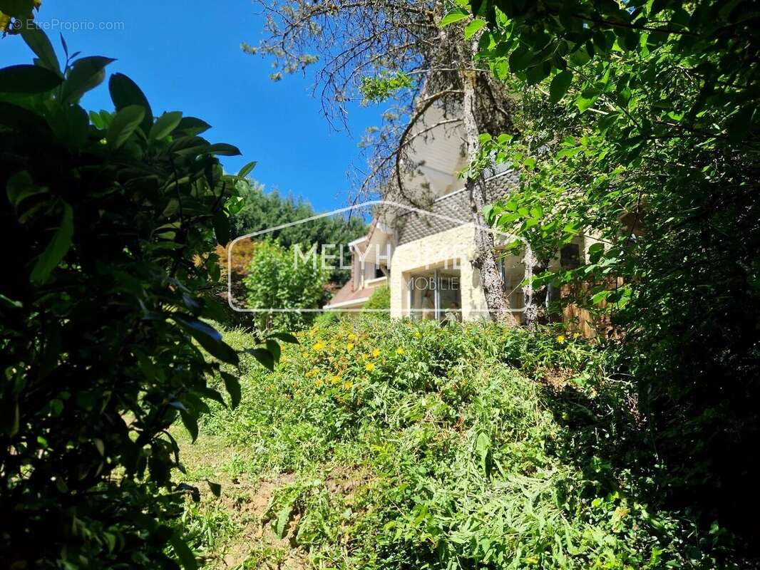 Maison à LA BOISSIERE-ECOLE