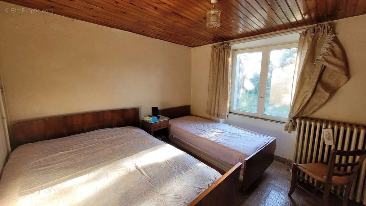 Maison à MAZET-SAINT-VOY