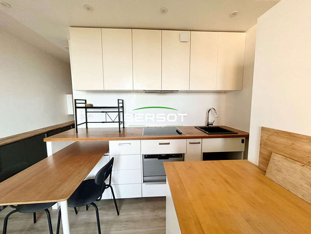 Appartement à EVIAN-LES-BAINS