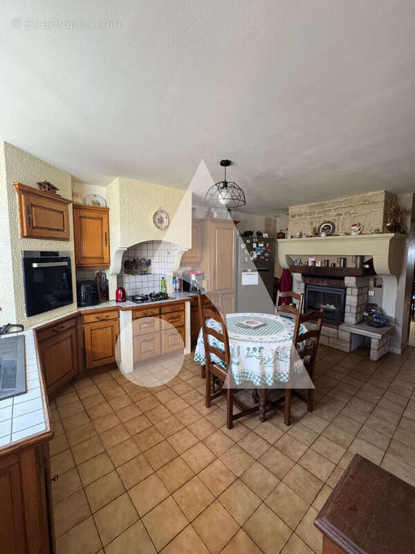 Maison à VOUTHON-BAS